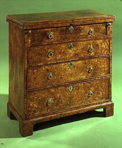 Bachelors Kommode, um 1715 von English School